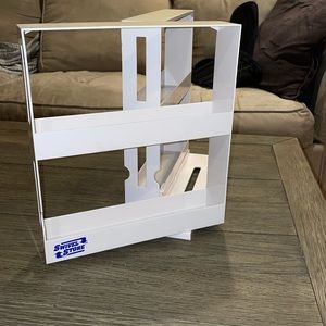 Swivel Store spice rack holder